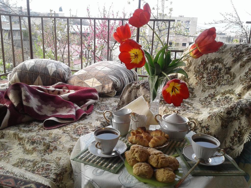 Guest House Edem Tbilisi Eksteriør billede