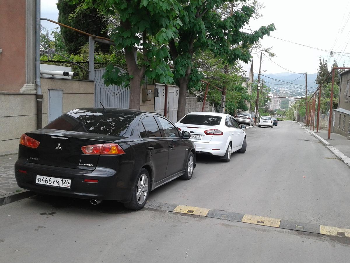 Guest House Edem Tbilisi Eksteriør billede
